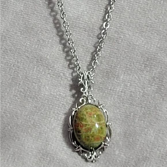 Unakite Pendant Necklace - Picture 1 of 15